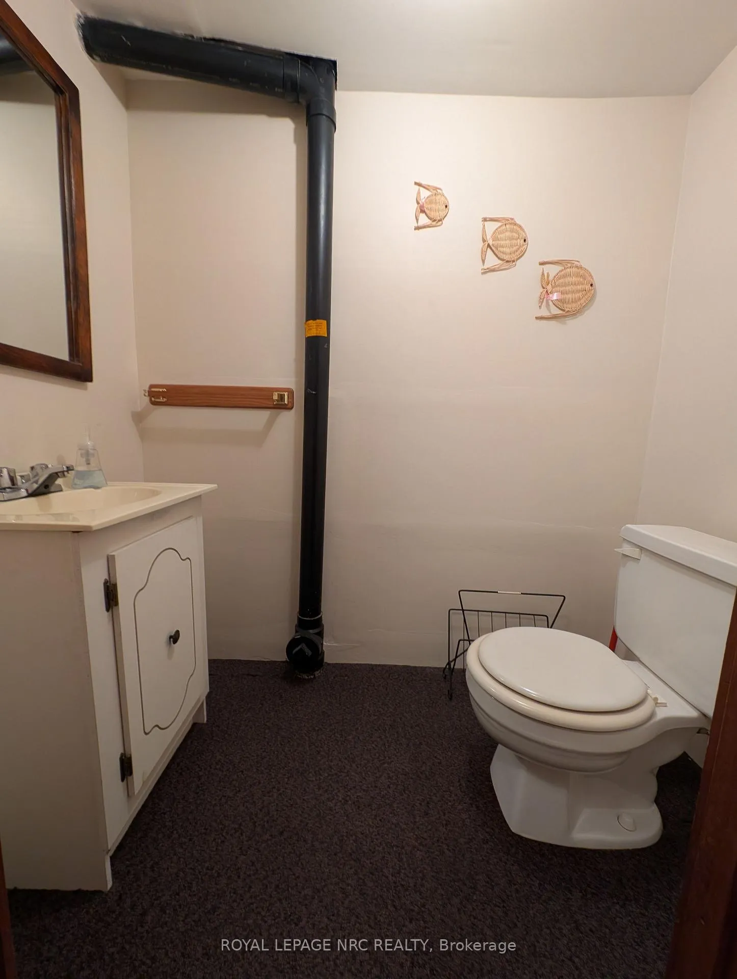Photo 21 of 7623 Ronnie Crescent S, Niagara Falls, Marineland — HOMEH
