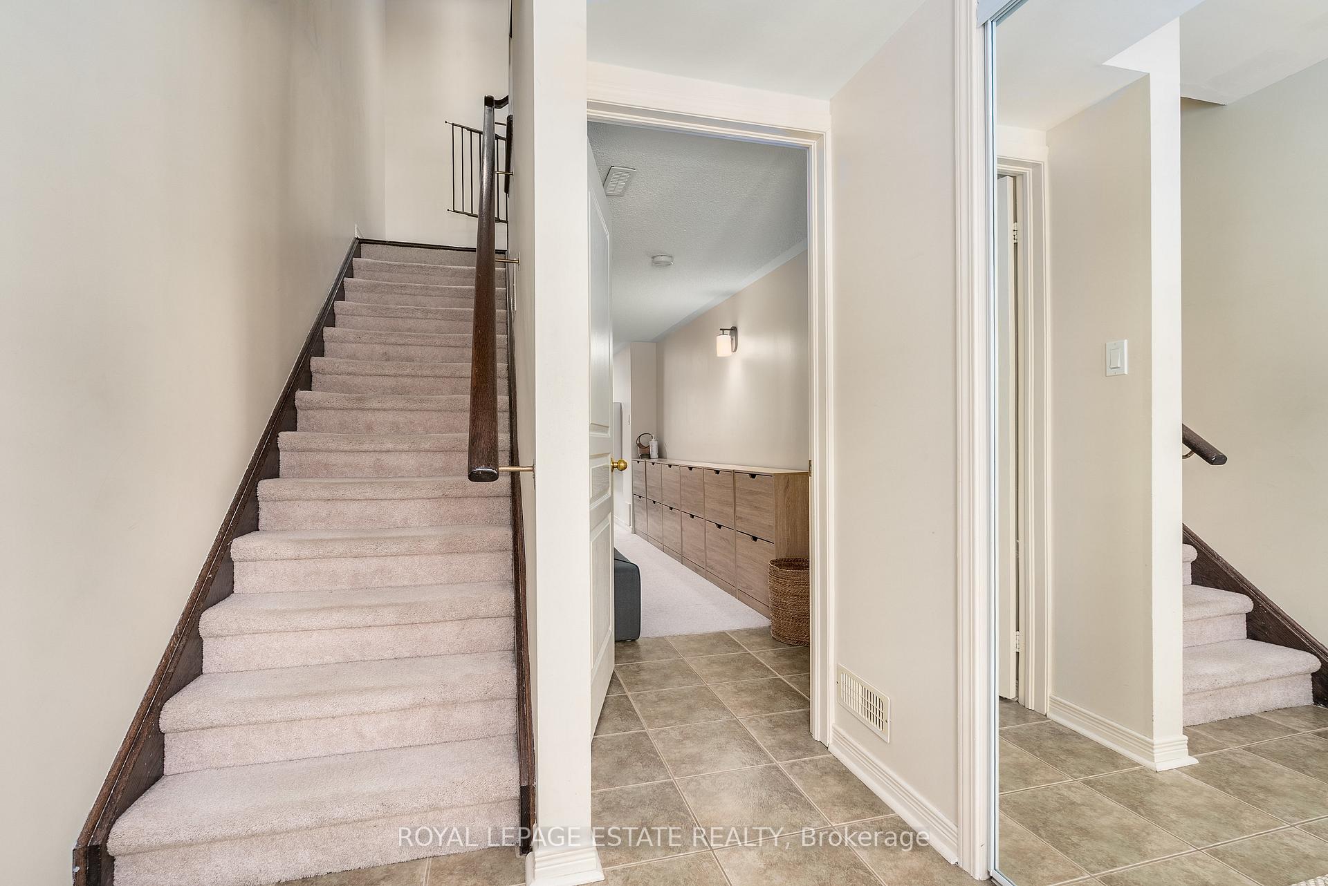 Photo 5 of 6 Curran Hall Crescent, Scarborough, Morningside — HOMEH