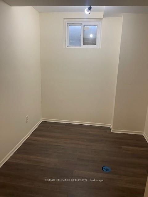 Photo 9 of Unit Basement, 62 Sunburst Square, Scarborough, Malvern — HOMEH