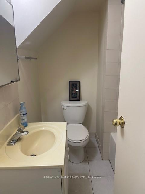 Photo 12 of Unit Basement, 62 Sunburst Square, Scarborough, Malvern — HOMEH