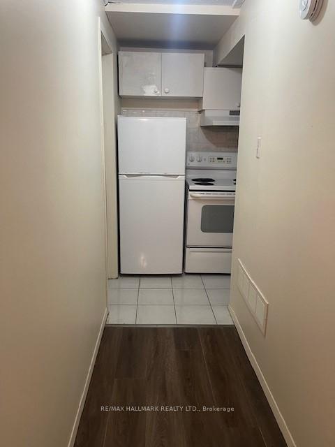 Photo 15 of Unit Basement, 62 Sunburst Square, Scarborough, Malvern — HOMEH