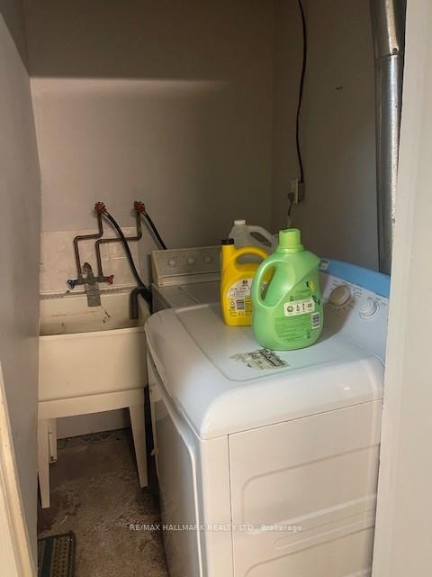 Photo 16 of Unit Basement, 62 Sunburst Square, Scarborough, Malvern — HOMEH