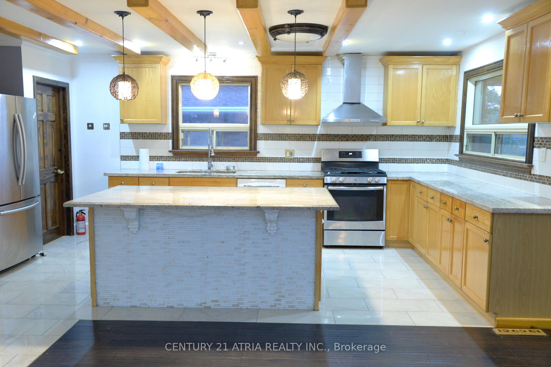 Photo 5 of 7 McMann Drive, Thorold, Thorold Downtown — HOMEH