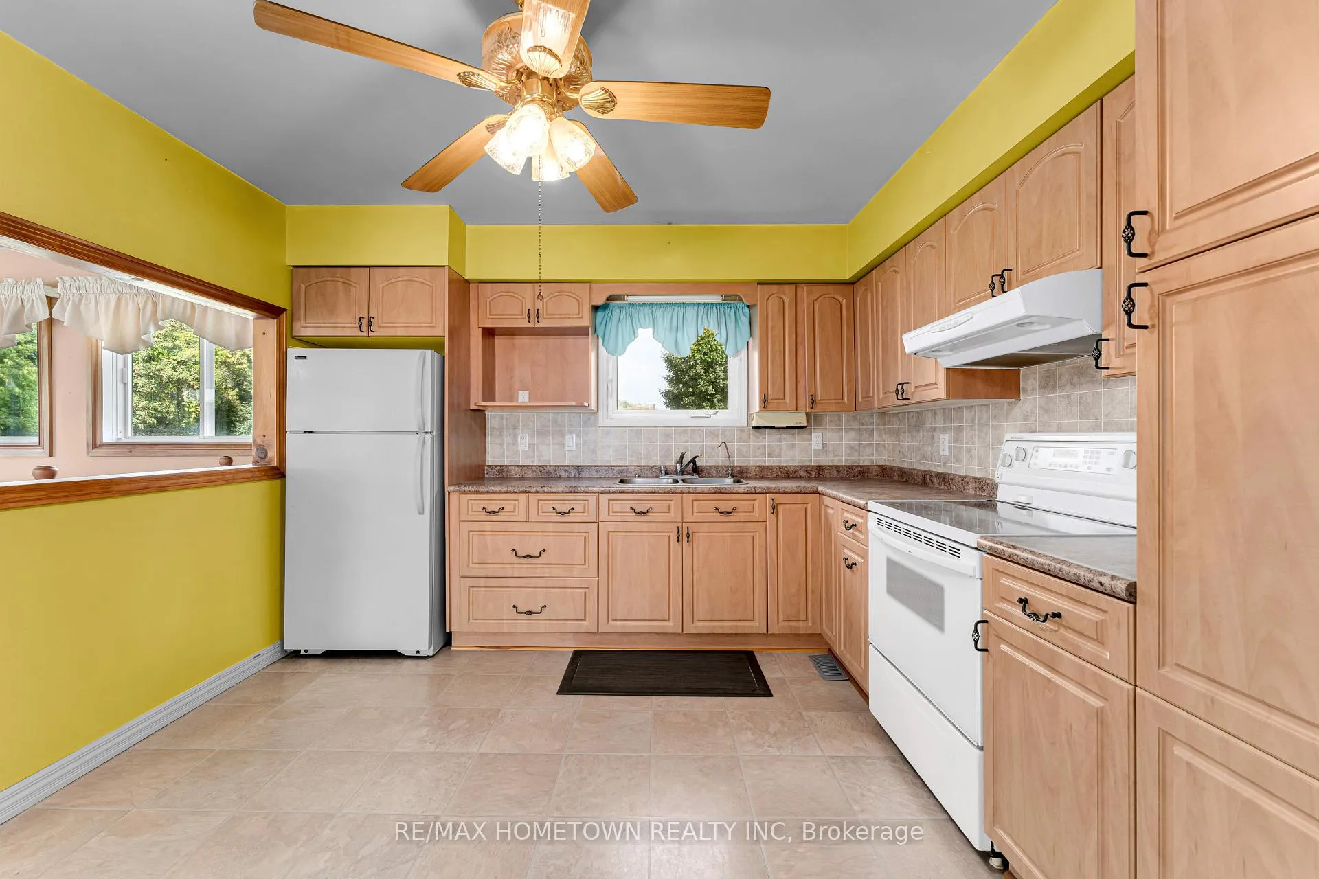 Photo 10 of 28 Wiltse Street E, Athens — HOMEH