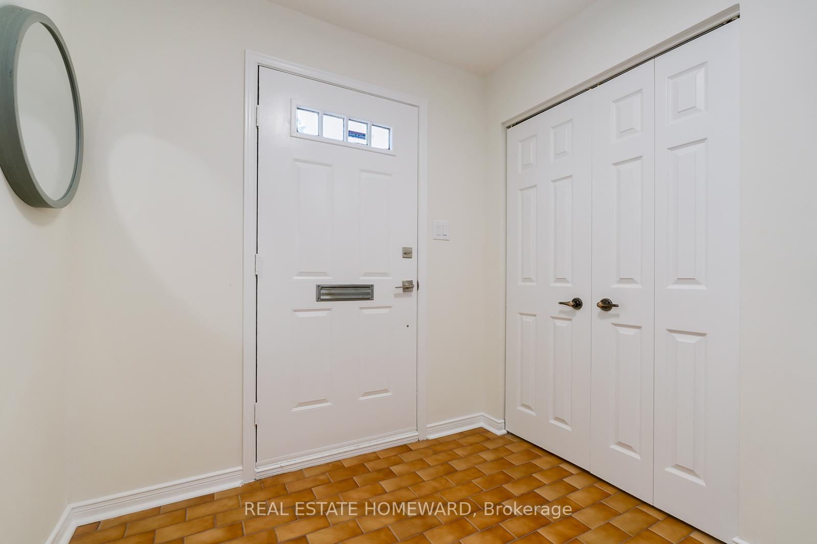 Photo 4 of 5 Karen Ann Crescent, Scarborough, Woburn — HOMEH