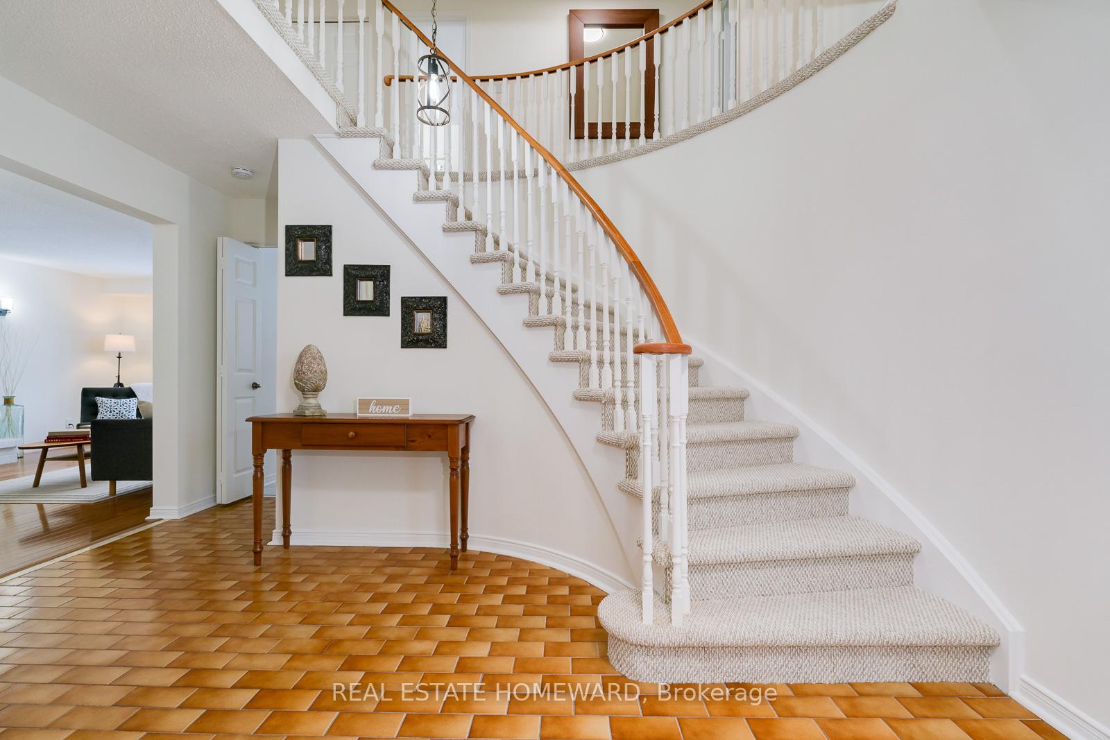 Photo 5 of 5 Karen Ann Crescent, Scarborough, Woburn — HOMEH