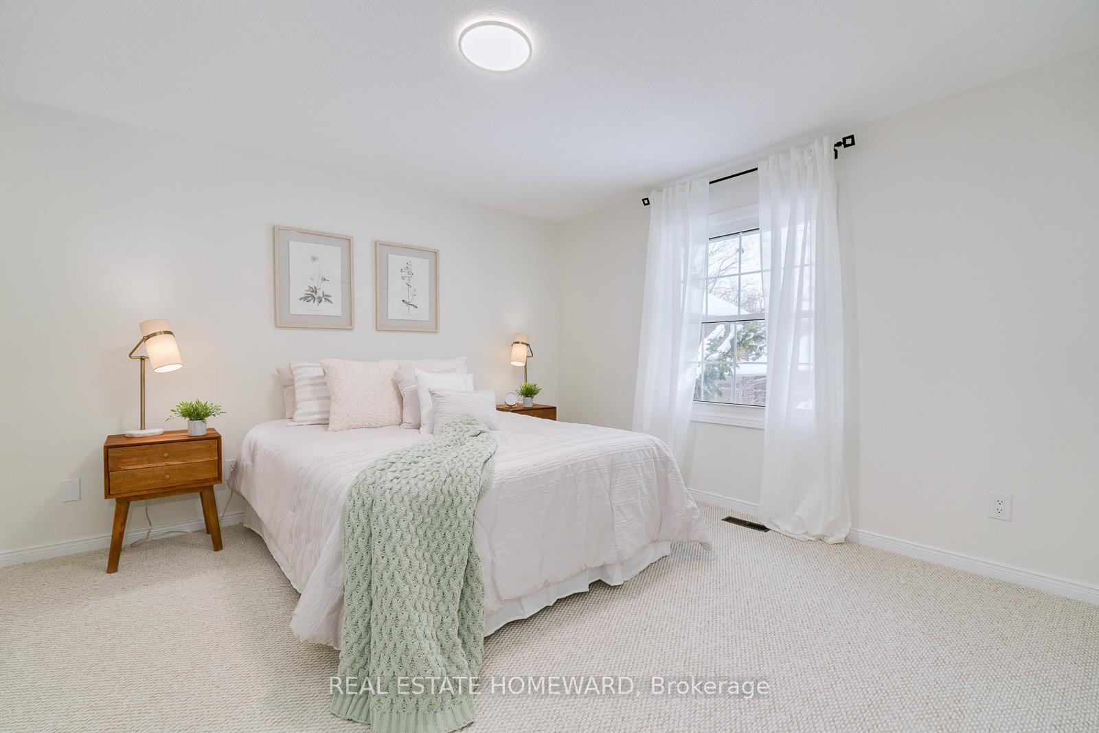 Photo 37 of 5 Karen Ann Crescent, Scarborough, Woburn — HOMEH