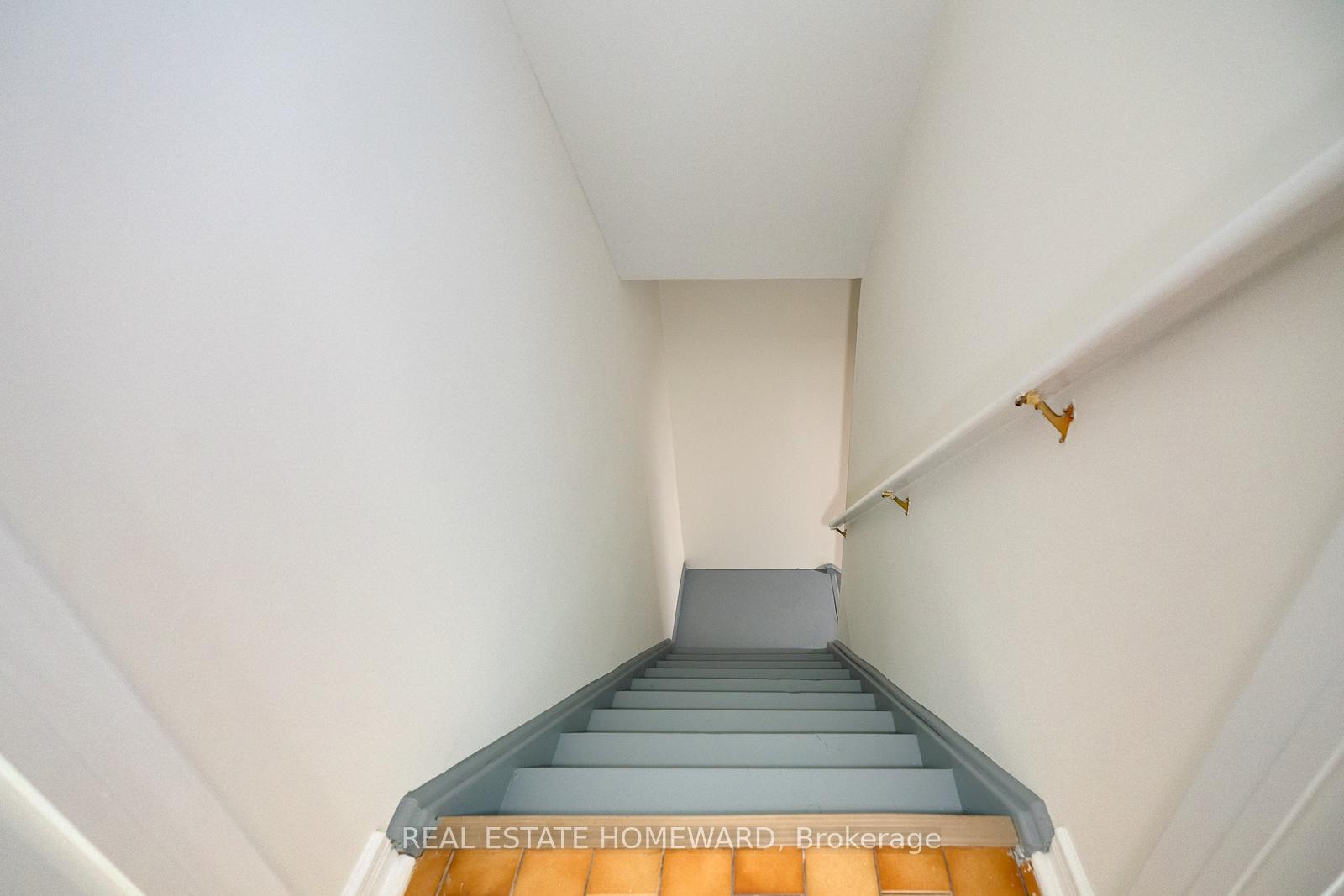 Photo 43 of 5 Karen Ann Crescent, Scarborough, Woburn — HOMEH