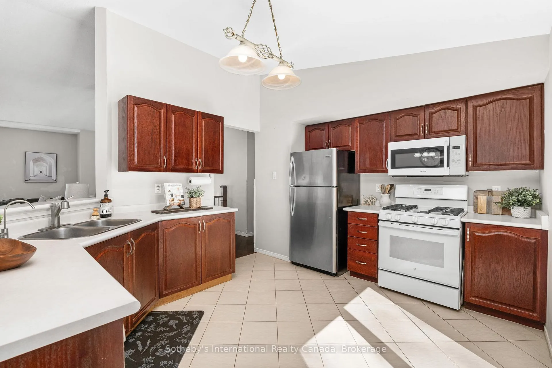 Photo 16 of 17 Sugarbush Road, Oro-Medonte, Sugarbush — HOMEH