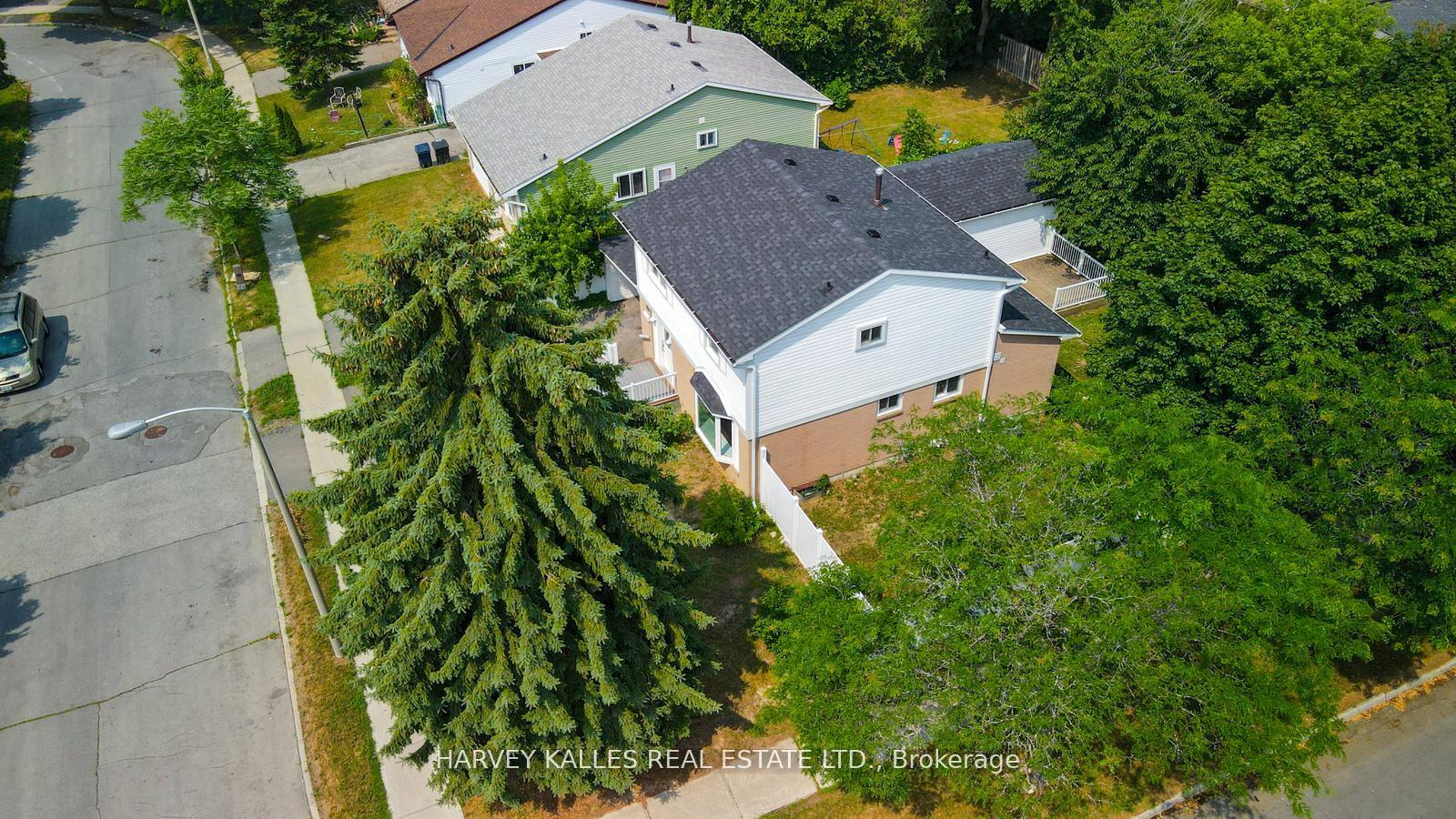 Photo 2 of 10 Tunmead Square, Scarborough, Malvern — HOMEH