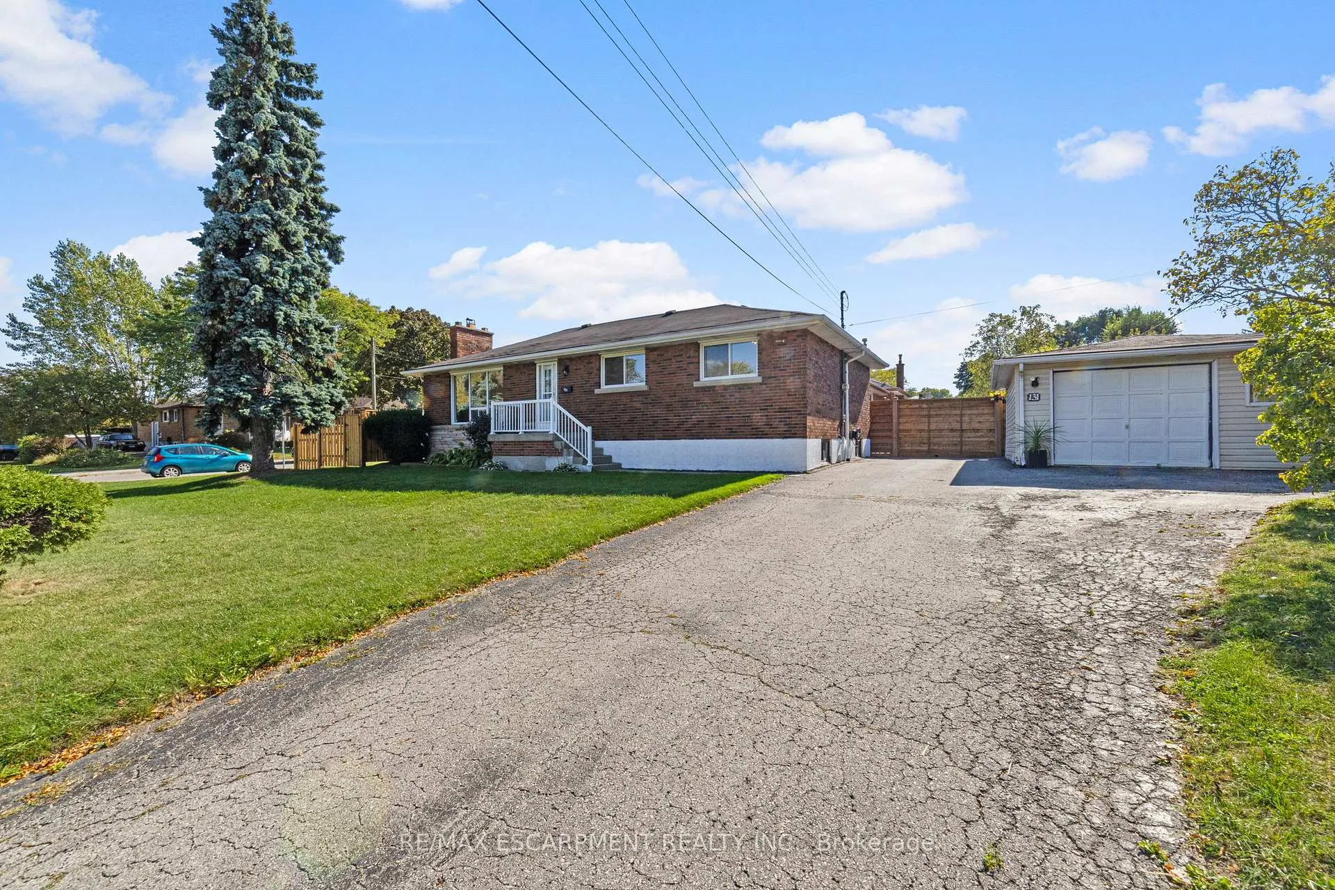Photo 3 of 131 Sanatorium Road, Hamilton, Buchanan — HOMEH
