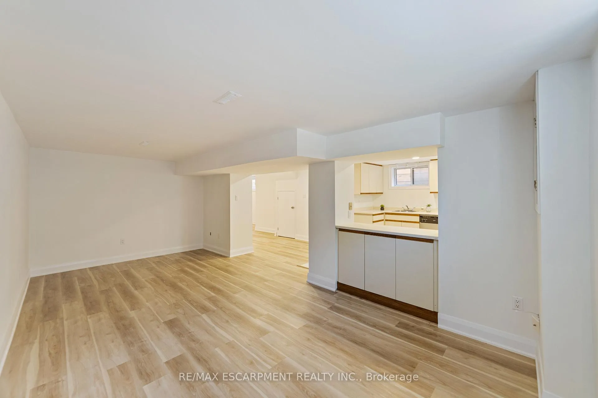 Photo 26 of 131 Sanatorium Road, Hamilton, Buchanan — HOMEH