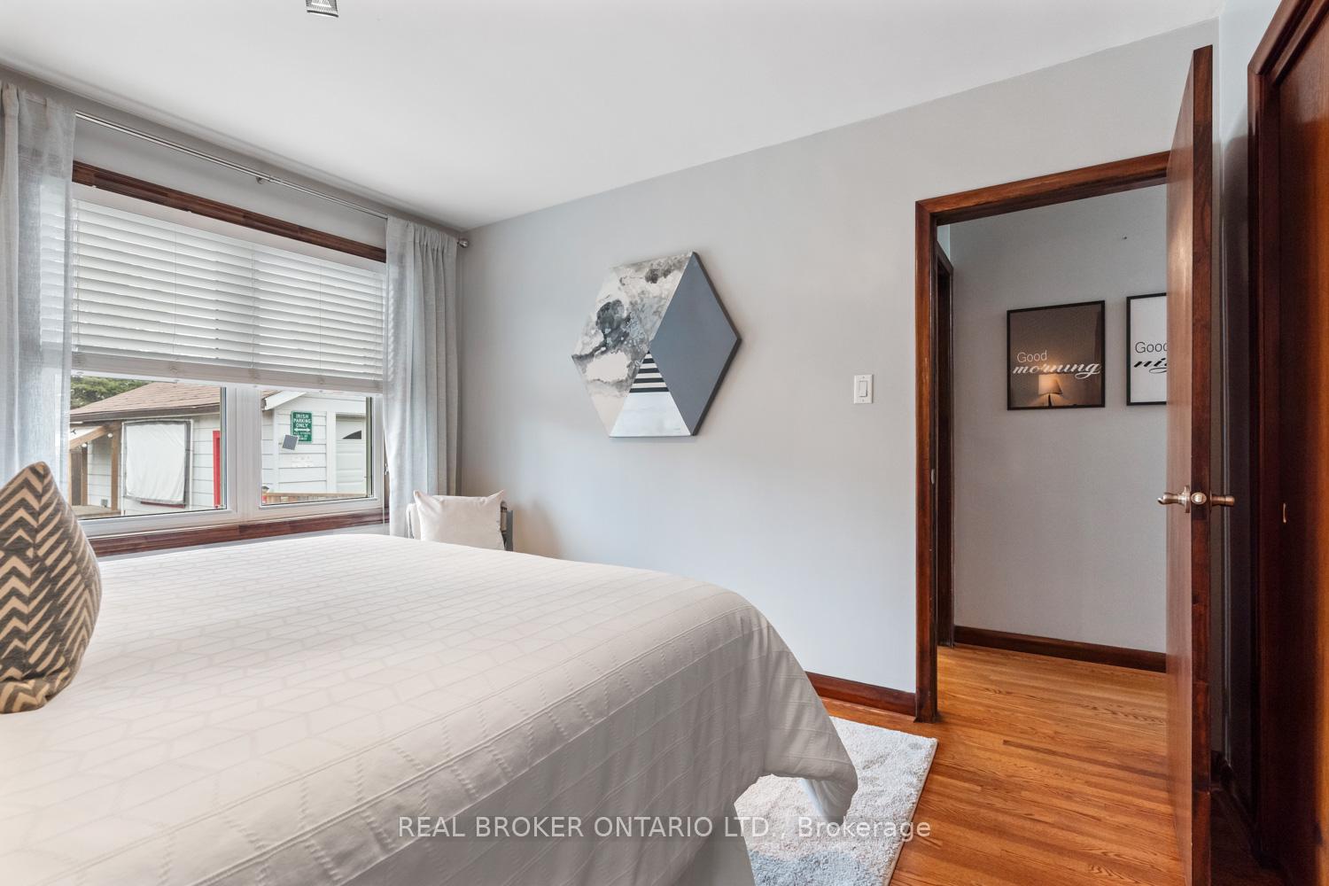 Photo 12 of 32 Ronway Crescent, Scarborough, Woburn — HOMEH
