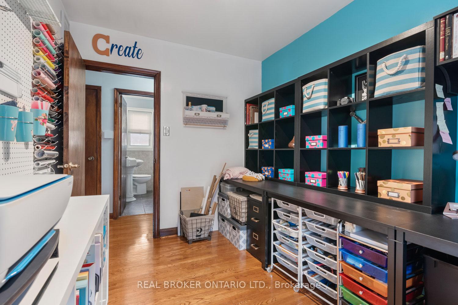 Photo 17 of 32 Ronway Crescent, Scarborough, Woburn — HOMEH