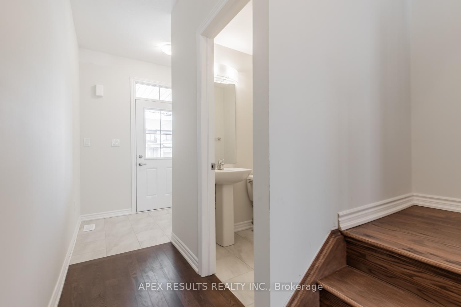 Photo 5 of 30 Sun Haven Lane, Thorold, Rolling Meadows — HOMEH