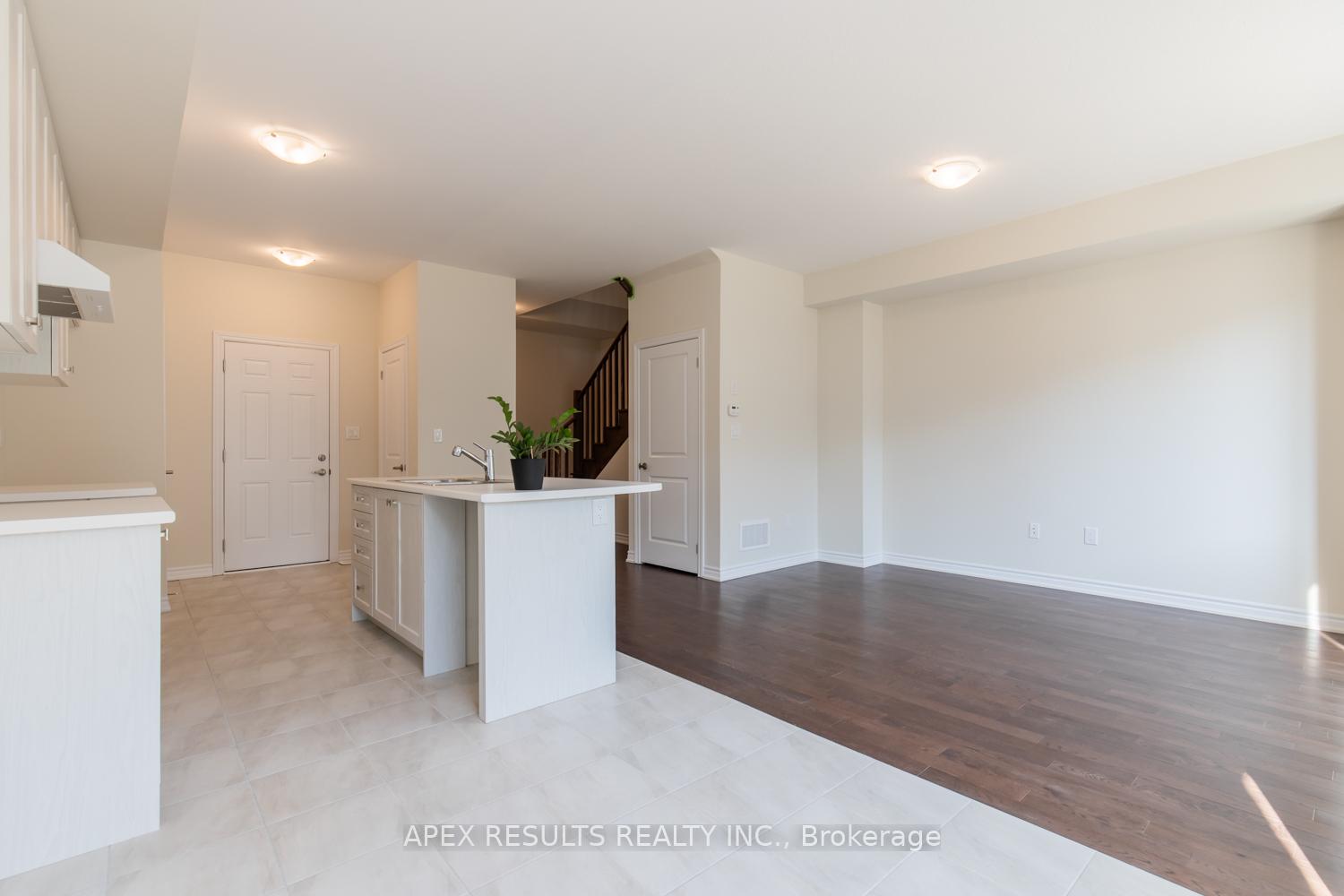 Photo 11 of 30 Sun Haven Lane, Thorold, Rolling Meadows — HOMEH