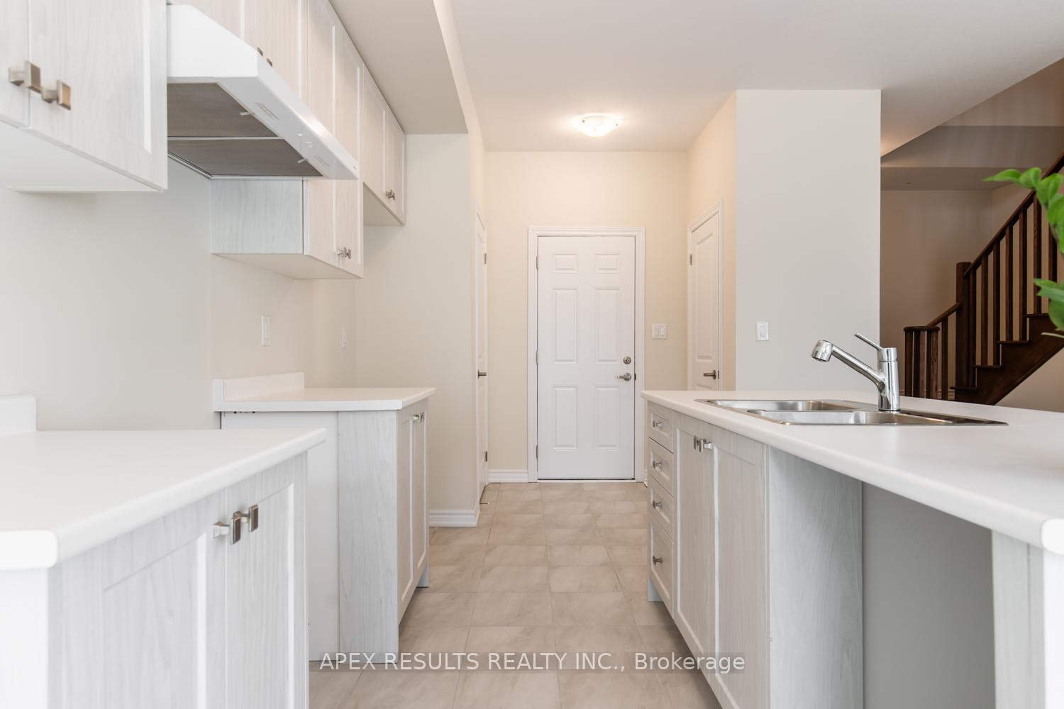 Photo 13 of 30 Sun Haven Lane, Thorold, Rolling Meadows — HOMEH
