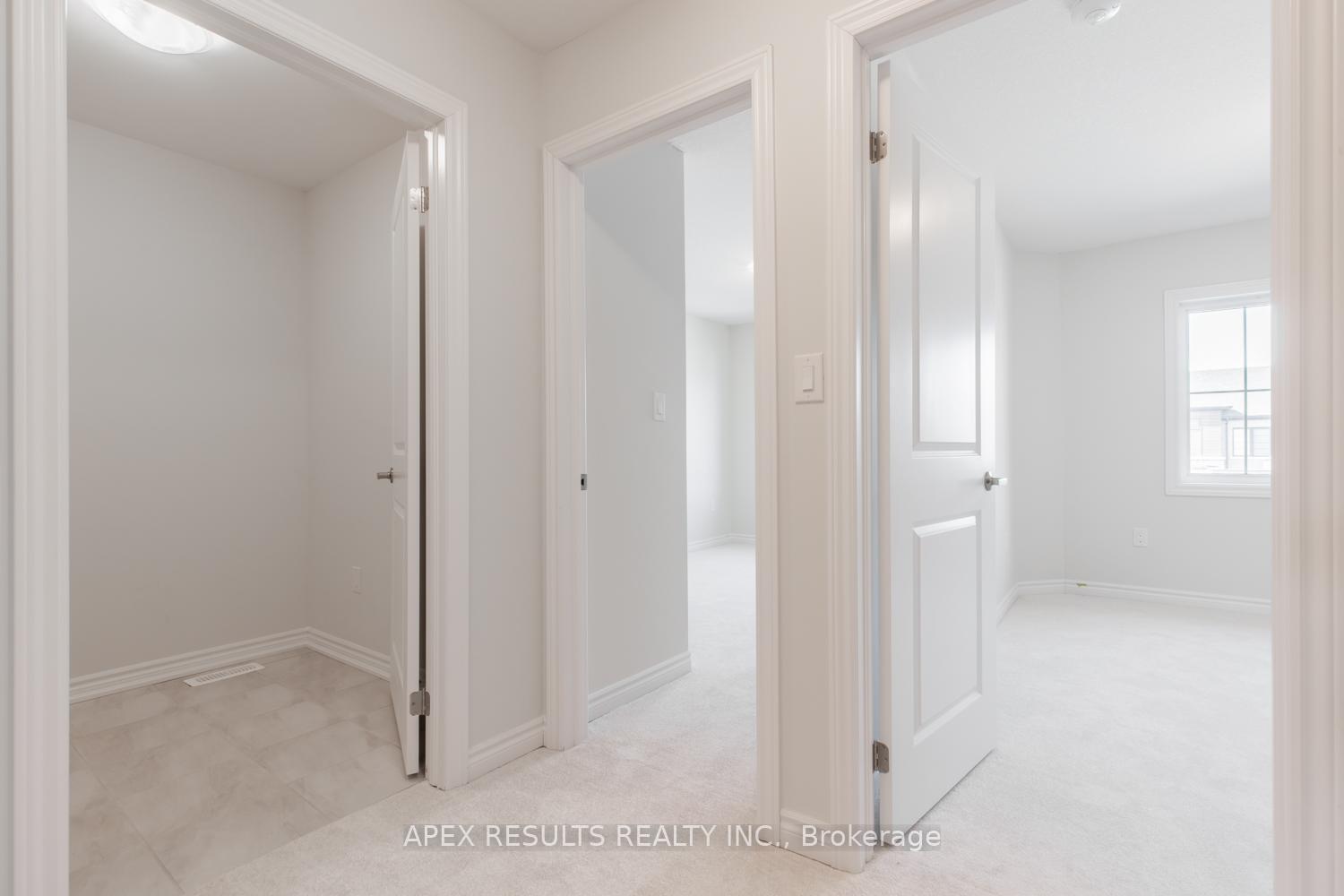 Photo 17 of 30 Sun Haven Lane, Thorold, Rolling Meadows — HOMEH