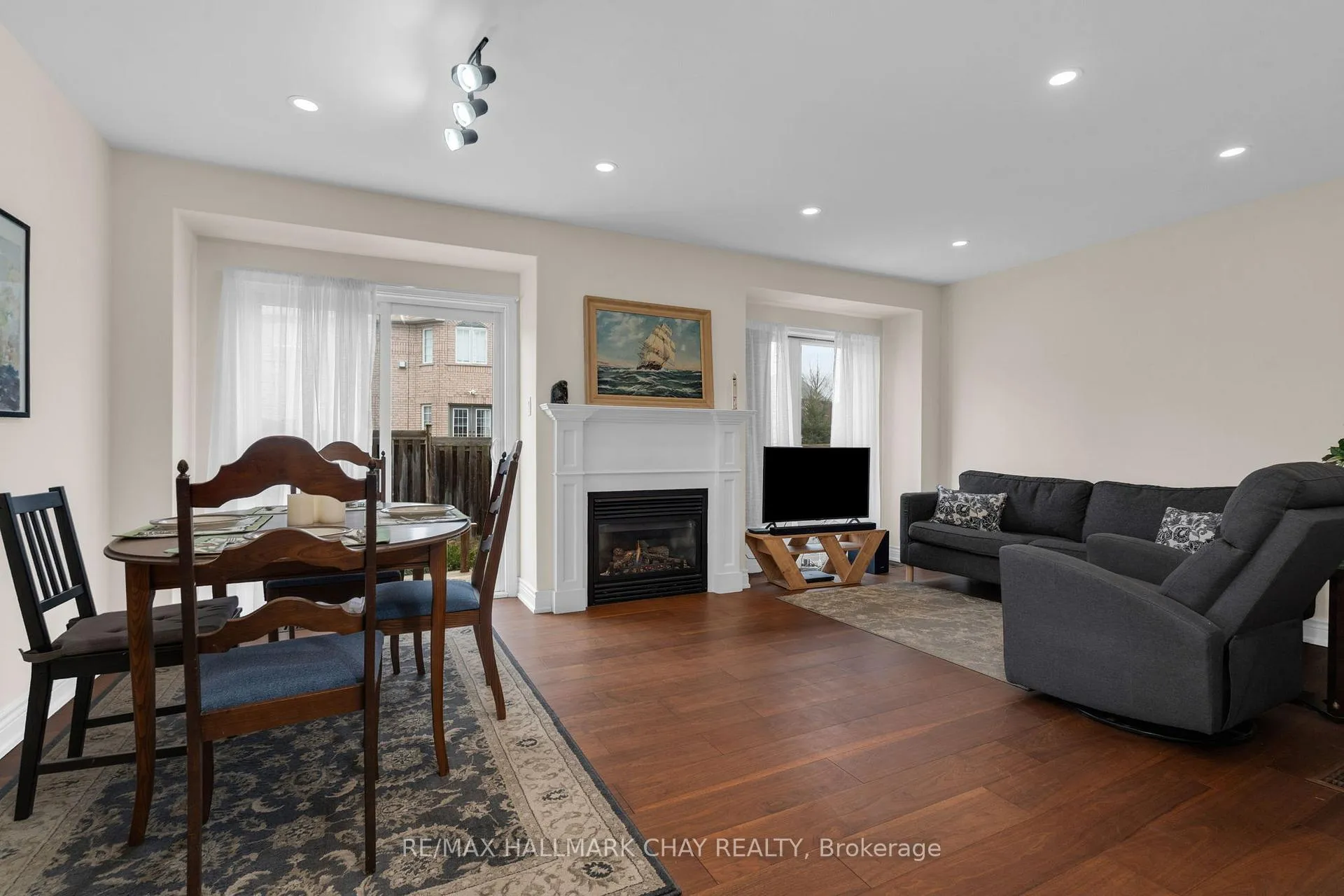Photo 9 of Unit 38, 75 Prince William Way, Barrie, Innis-Shore — HOMEH