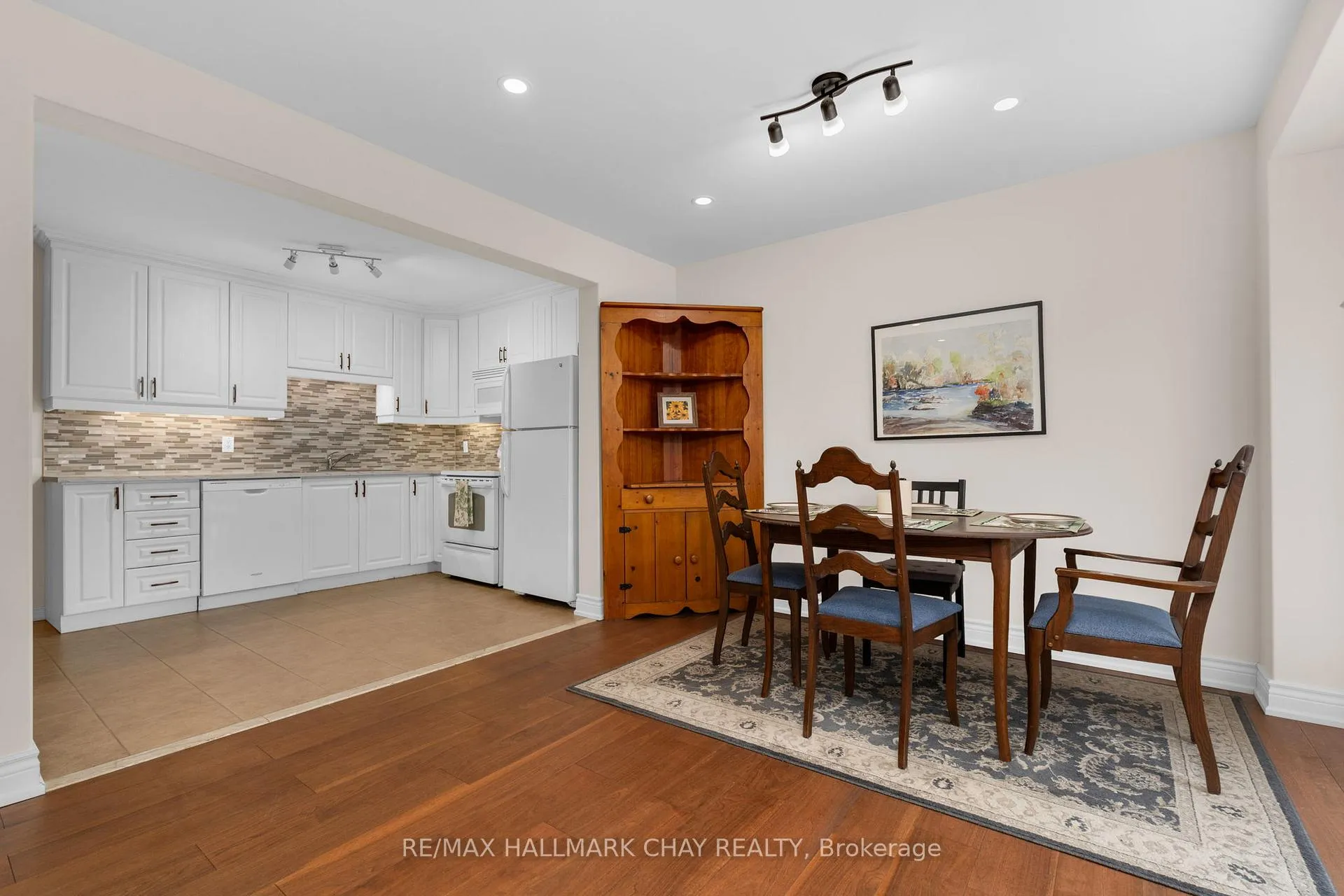 Photo 12 of Unit 38, 75 Prince William Way, Barrie, Innis-Shore — HOMEH