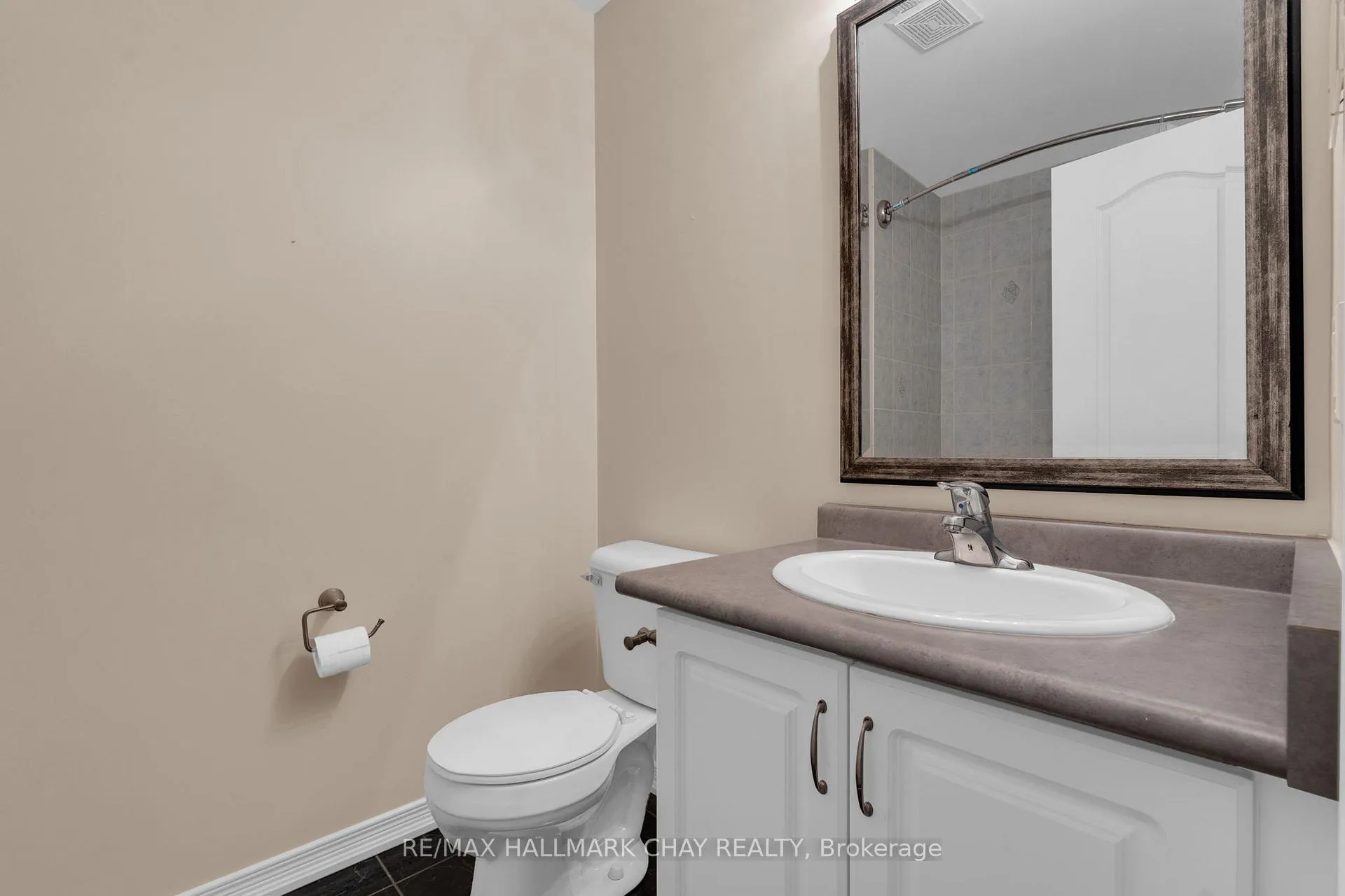 Photo 28 of Unit 38, 75 Prince William Way, Barrie, Innis-Shore — HOMEH