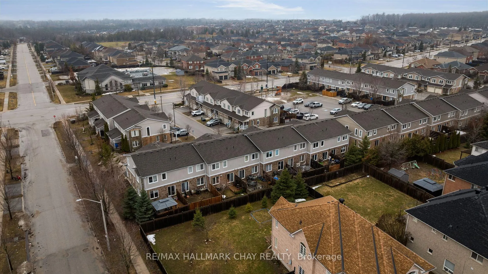 Photo 41 of Unit 38, 75 Prince William Way, Barrie, Innis-Shore — HOMEH
