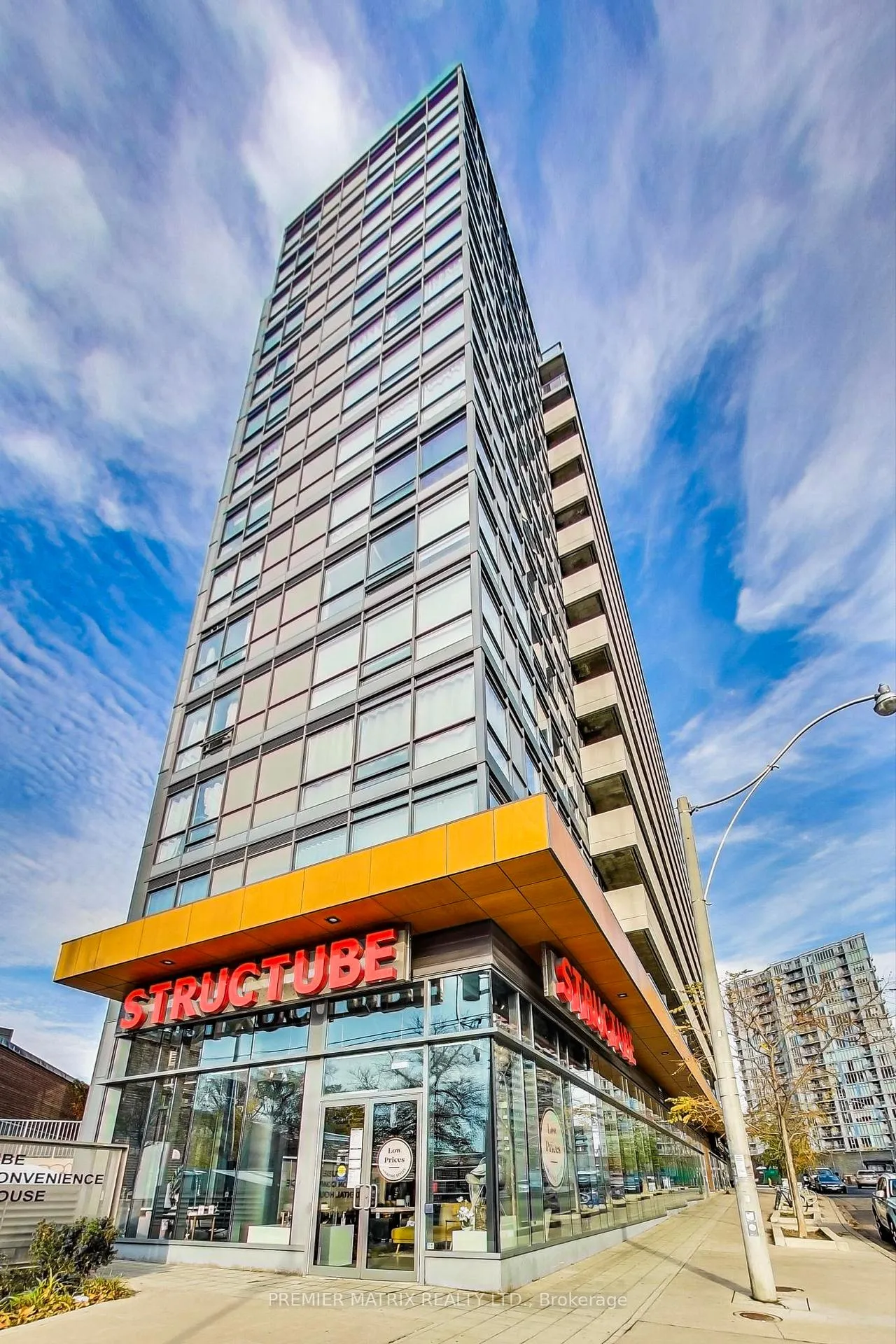 Photo 3 of Unit 903, 20 Joe Shuster Way, Toronto, South Parkdale — HOMEH