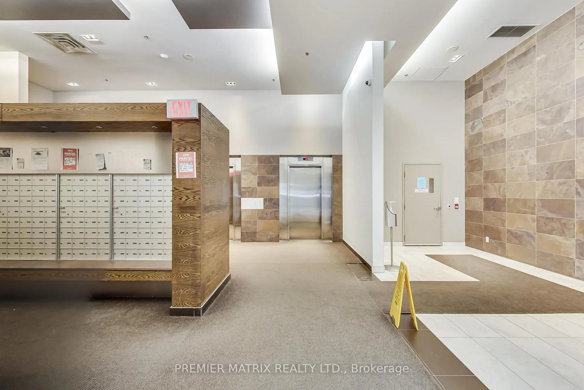 Photo 10 of Unit 903, 20 Joe Shuster Way, Toronto, South Parkdale — HOMEH
