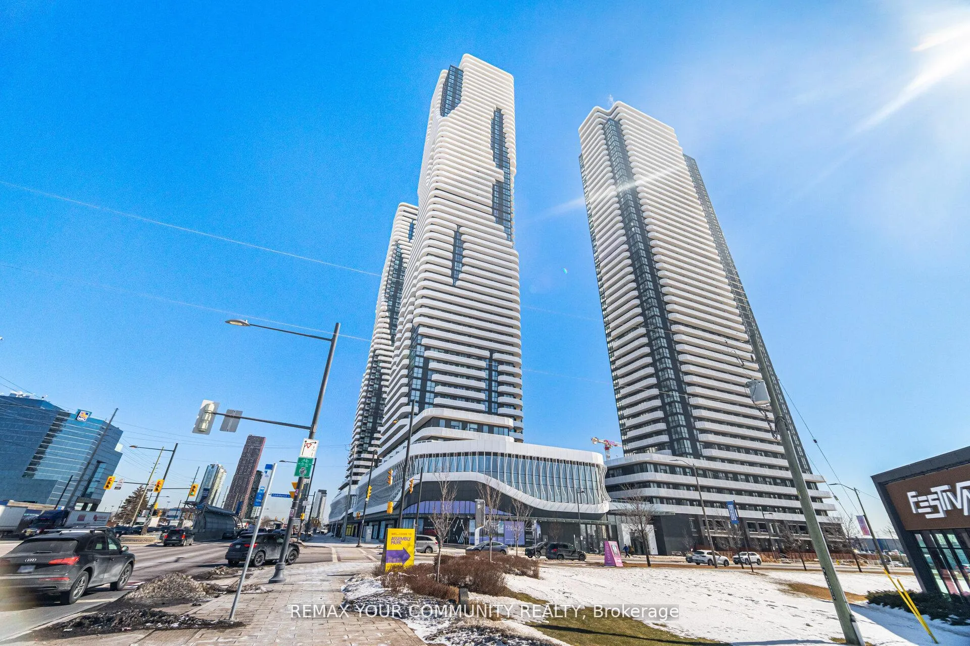 Photo 2 of Unit 3002, 195 Commerce Street, Vaughan, Vaughan Corporate Centre — HOMEH