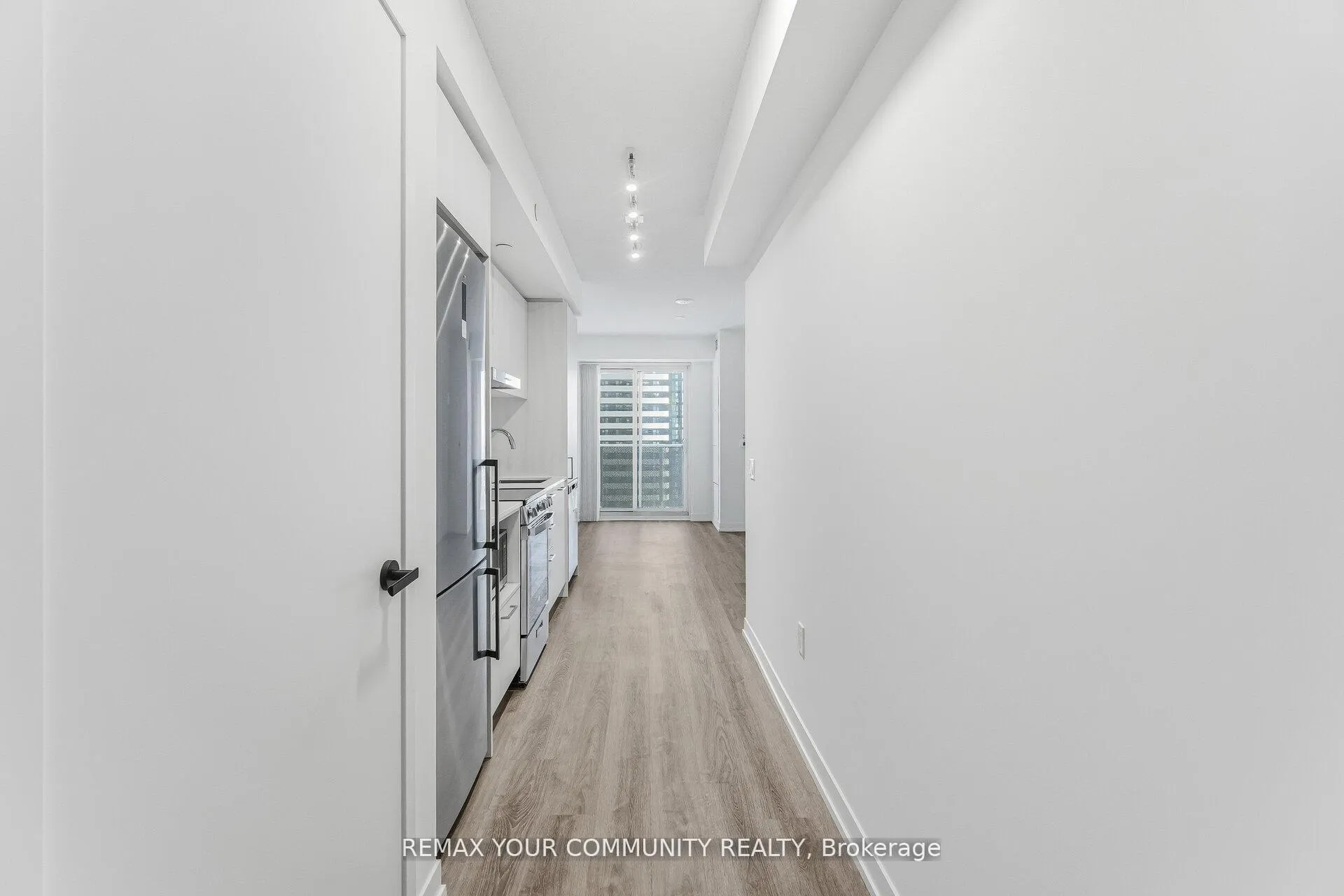 Photo 10 of Unit 3002, 195 Commerce Street, Vaughan, Vaughan Corporate Centre — HOMEH