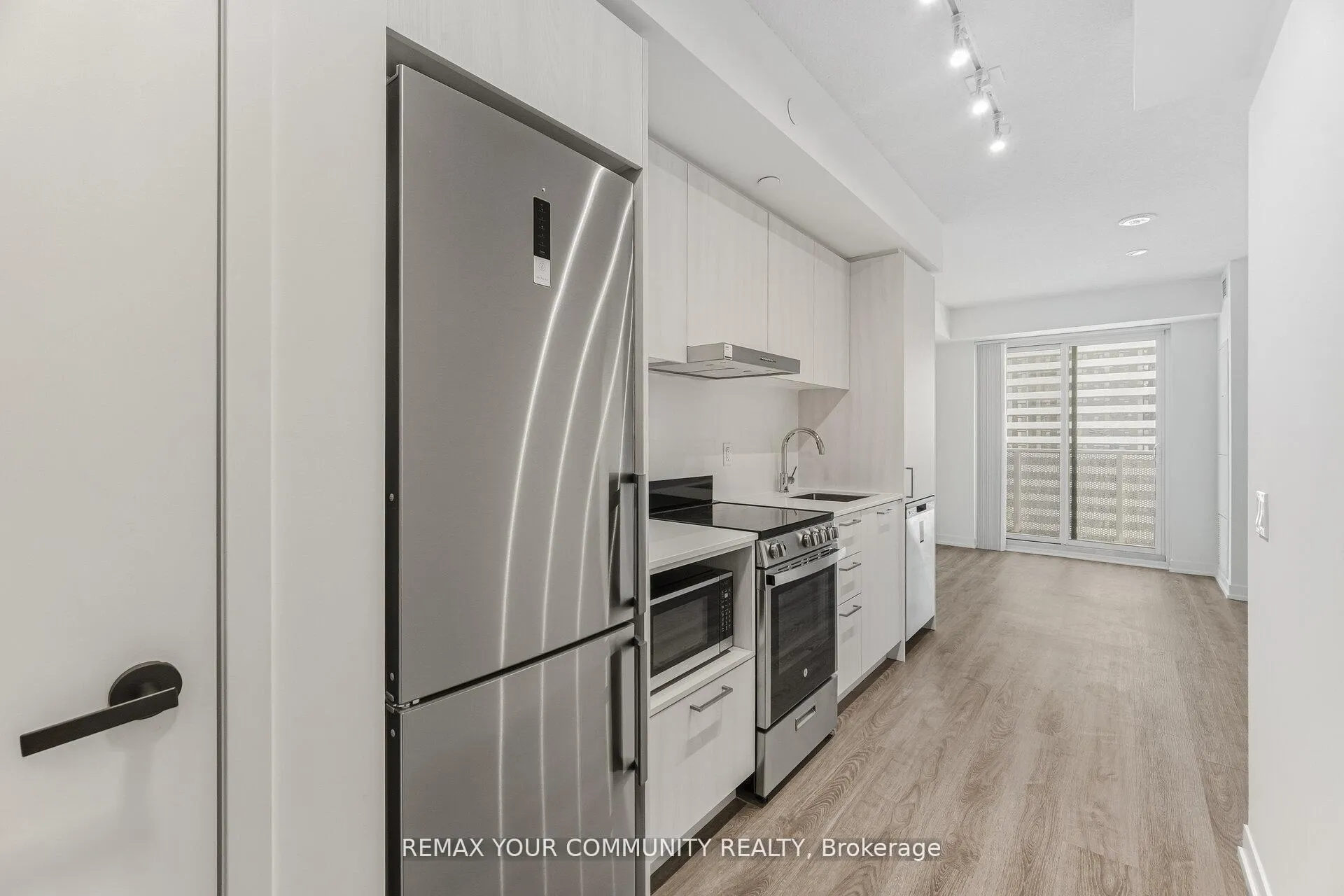 Photo 12 of Unit 3002, 195 Commerce Street, Vaughan, Vaughan Corporate Centre — HOMEH
