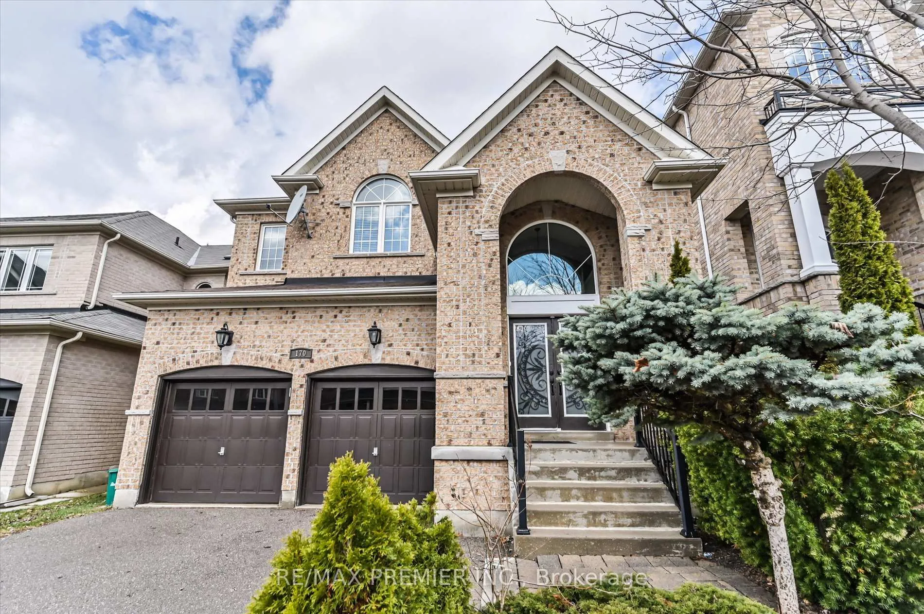 Photo 1 of 170 Ascalon Drive, Vaughan, Patterson — HOMEH