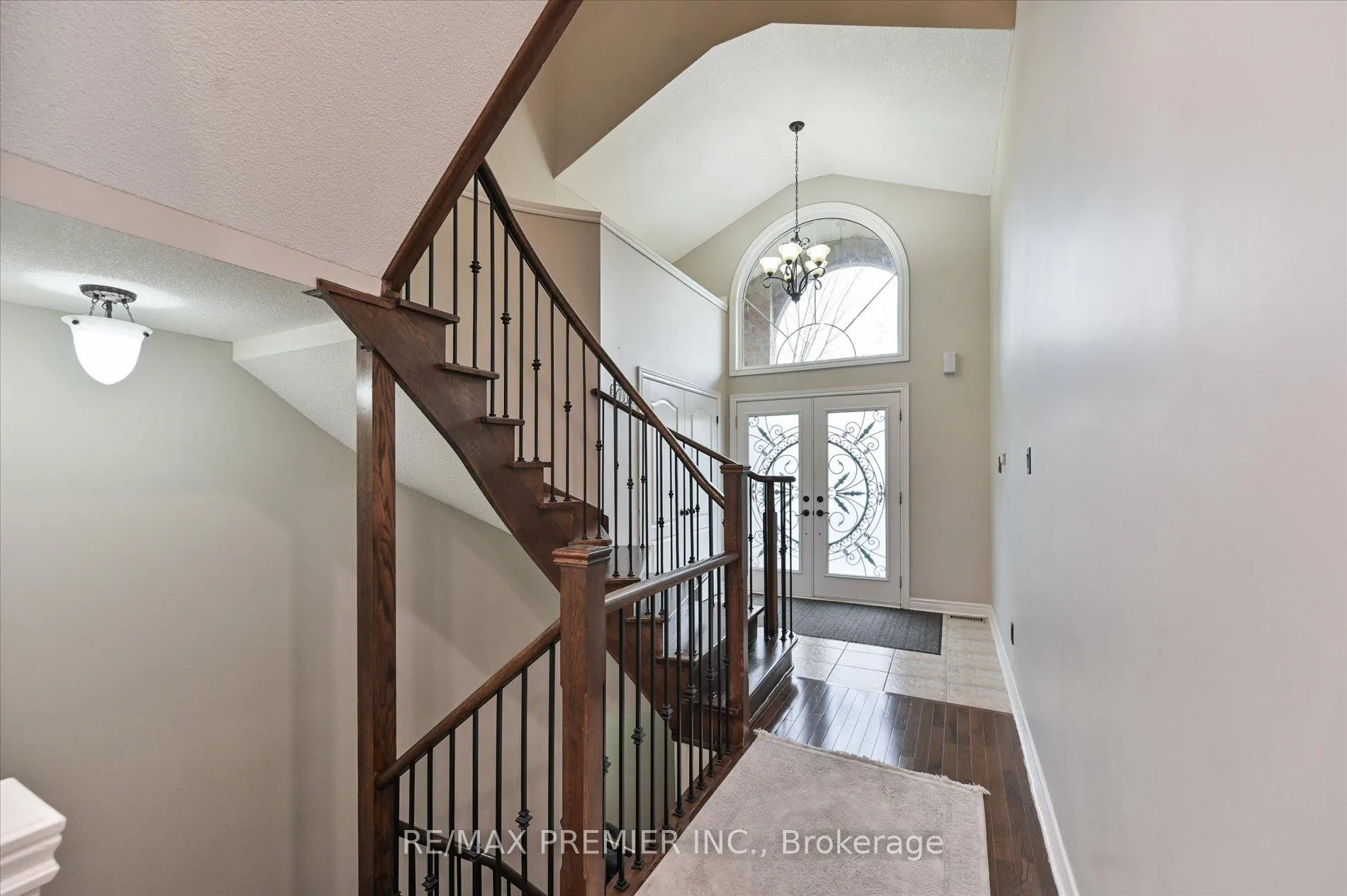 Photo 16 of 170 Ascalon Drive, Vaughan, Patterson — HOMEH