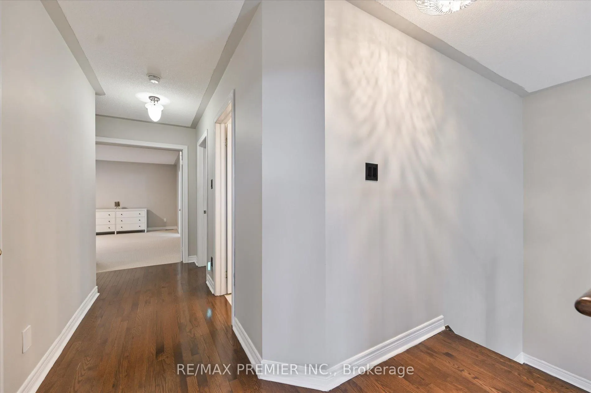 Photo 18 of 170 Ascalon Drive, Vaughan, Patterson — HOMEH