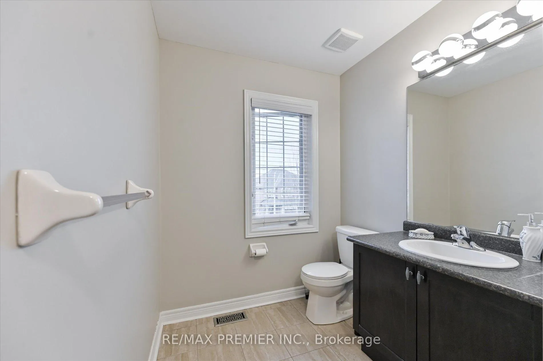 Photo 30 of 170 Ascalon Drive, Vaughan, Patterson — HOMEH