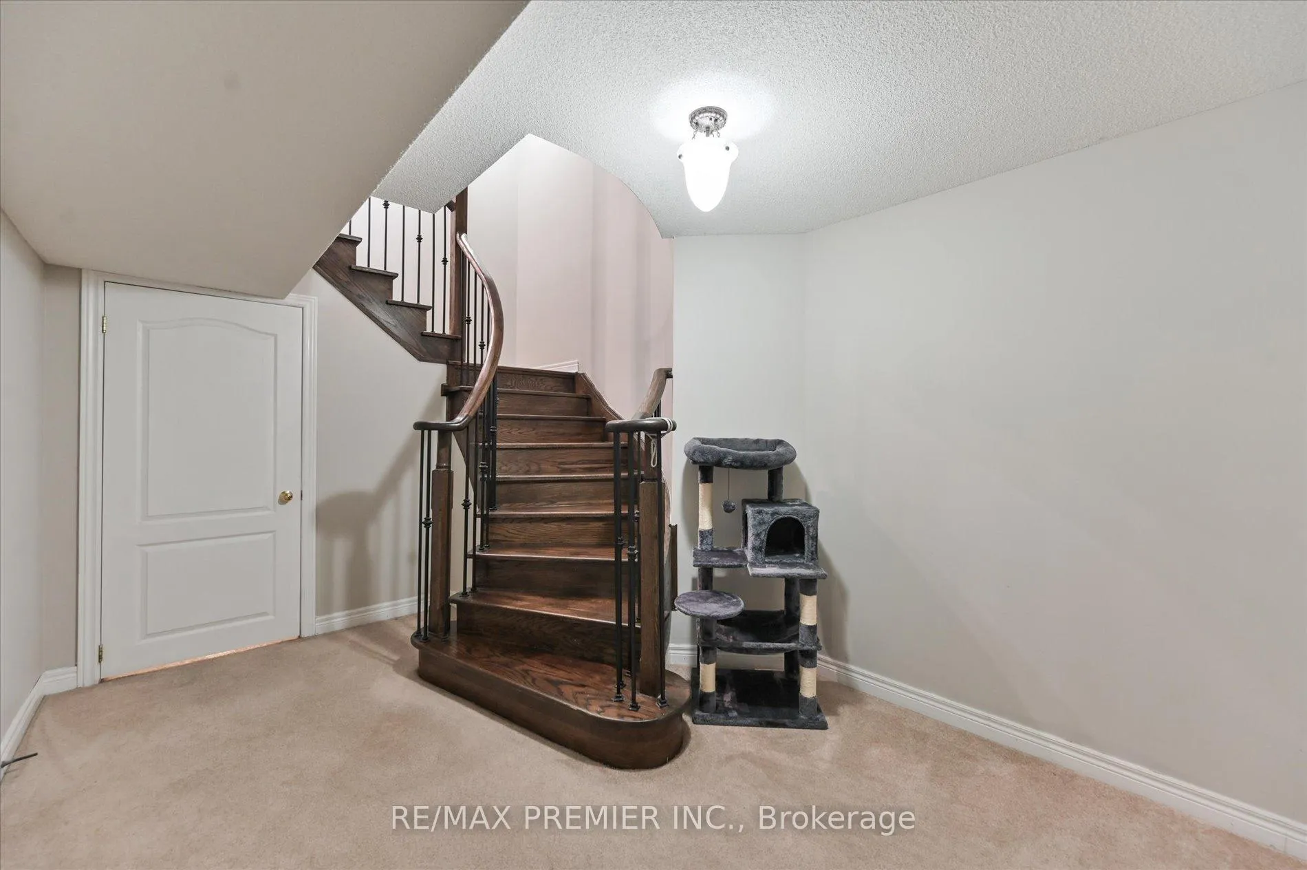 Photo 32 of 170 Ascalon Drive, Vaughan, Patterson — HOMEH