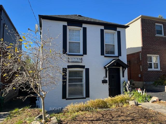 Front of 52 Beresford Avenue
