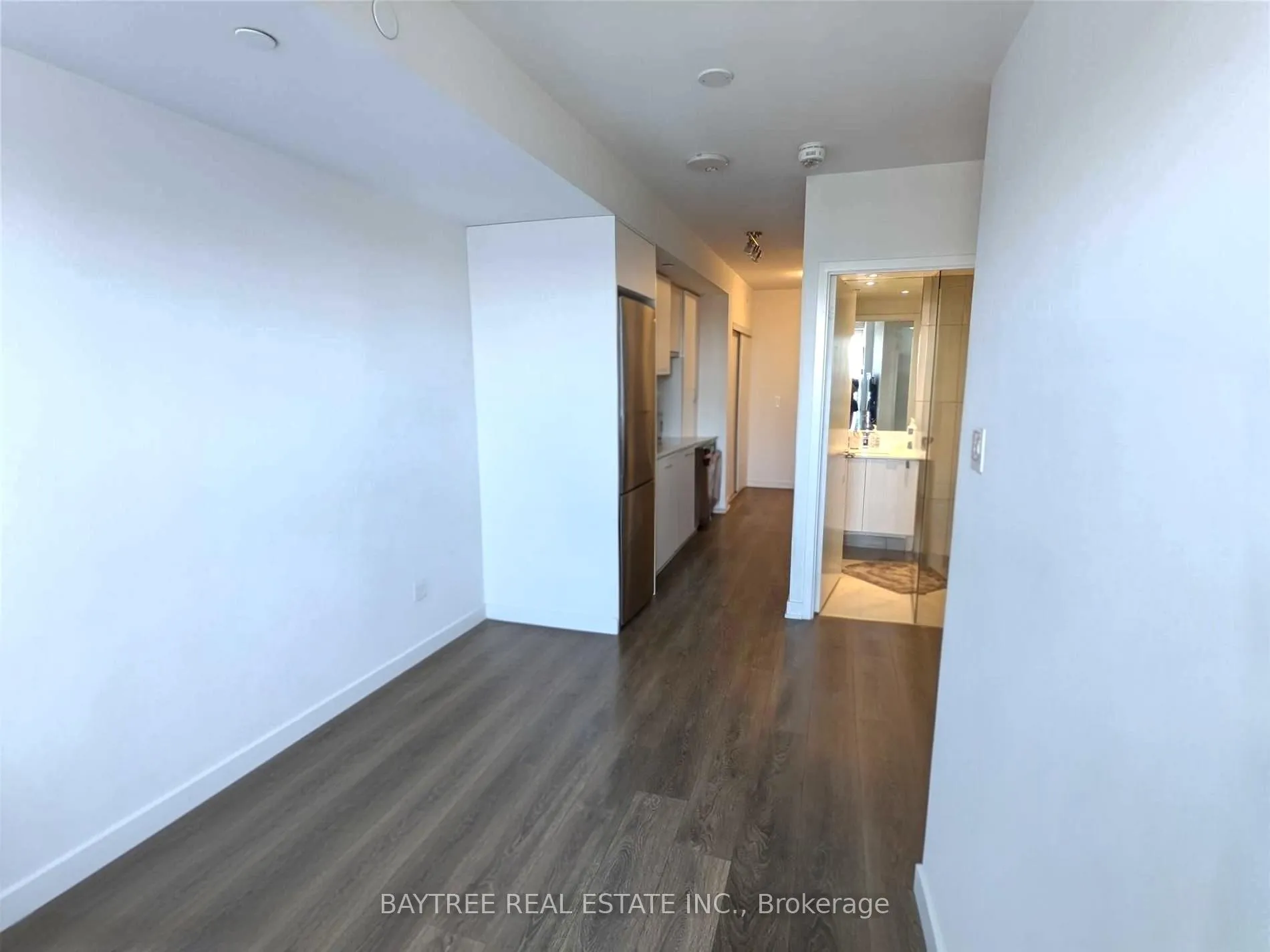 Photo 6 of Unit 3501, 99 Broadway Avenue, Toronto, Mount Pleasant West — HOMEH