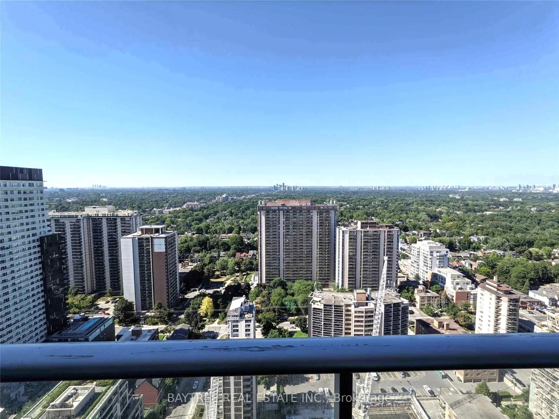 Photo 11 of Unit 3501, 99 Broadway Avenue, Toronto, Mount Pleasant West — HOMEH