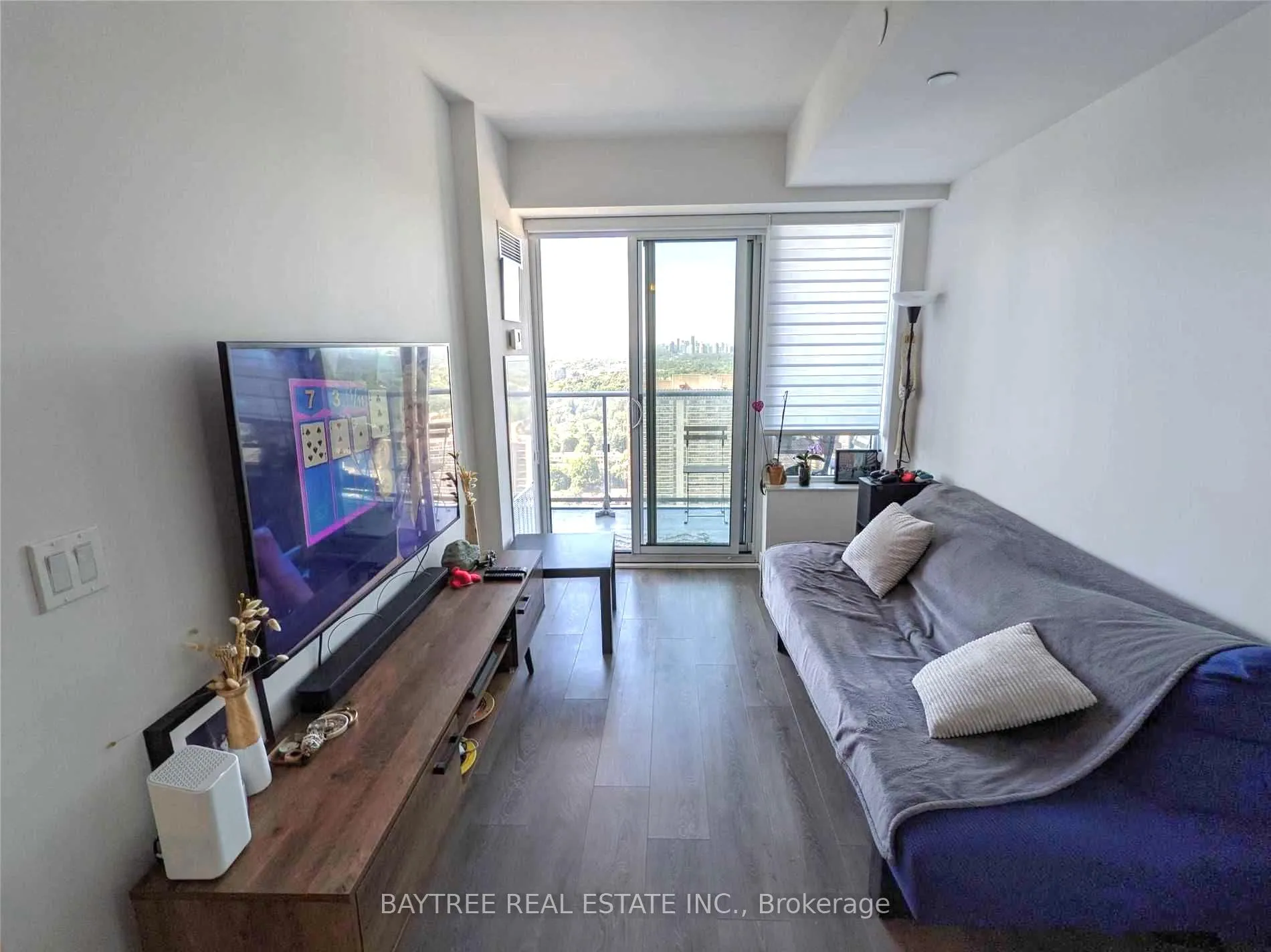 Photo 18 of Unit 3501, 99 Broadway Avenue, Toronto, Mount Pleasant West — HOMEH