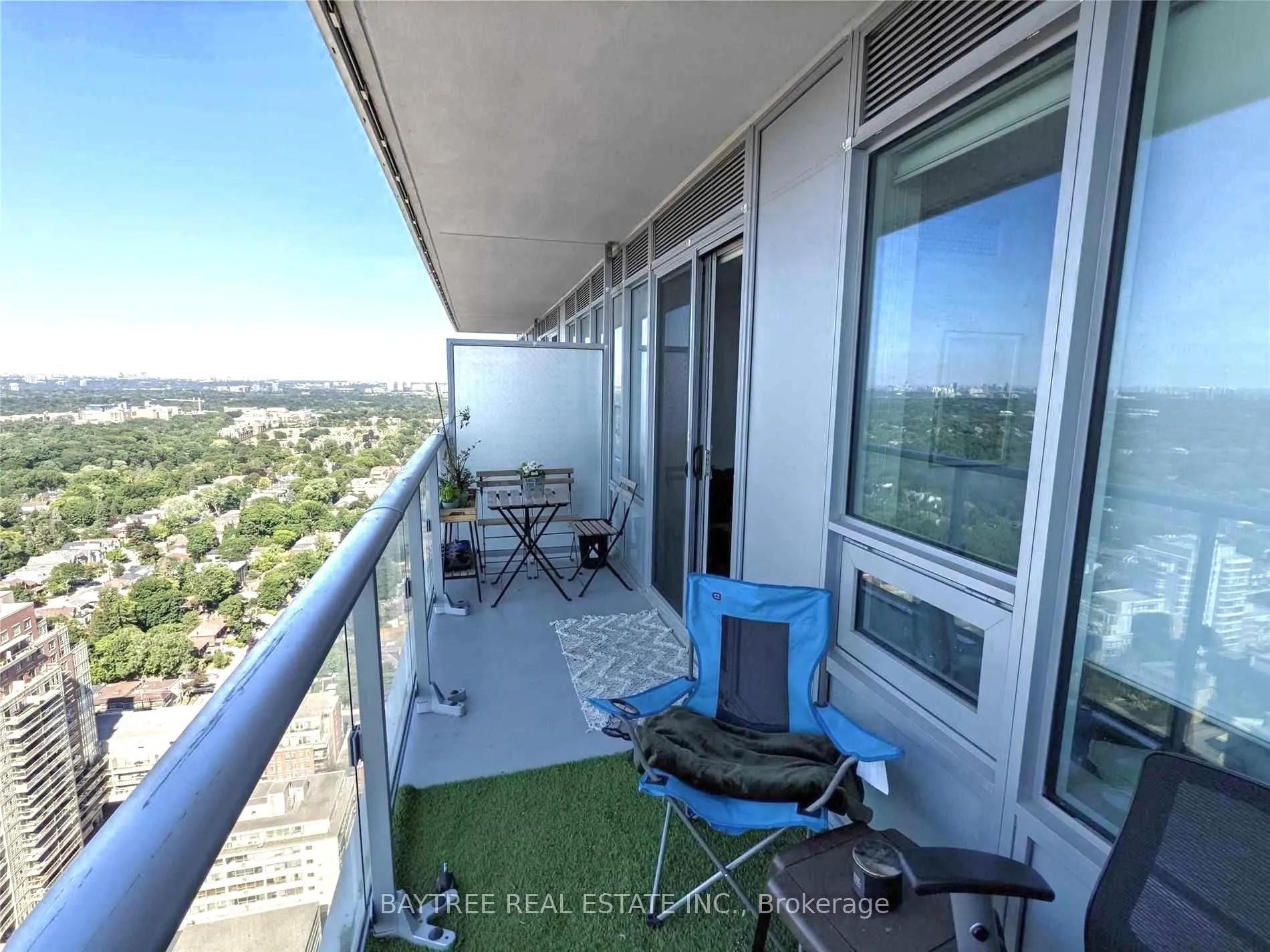 Photo 24 of Unit 3501, 99 Broadway Avenue, Toronto, Mount Pleasant West — HOMEH