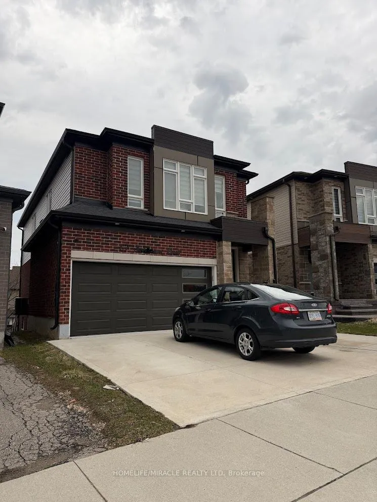 Photo 2 of 67 Saddlebrook Court, Kitchener — HOMEH