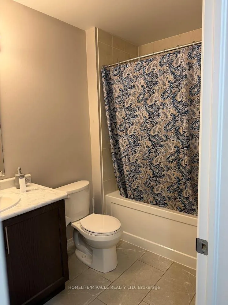Photo 10 of 67 Saddlebrook Court, Kitchener — HOMEH