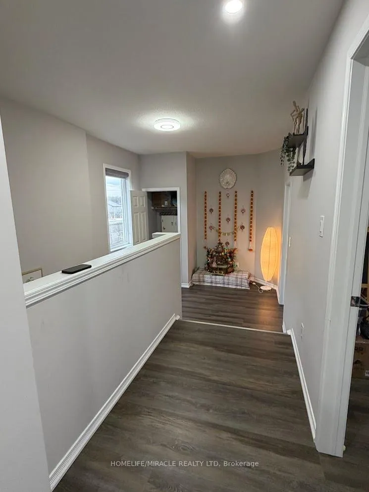 Photo 18 of 67 Saddlebrook Court, Kitchener — HOMEH