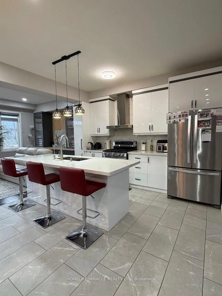 Photo 27 of 67 Saddlebrook Court, Kitchener — HOMEH