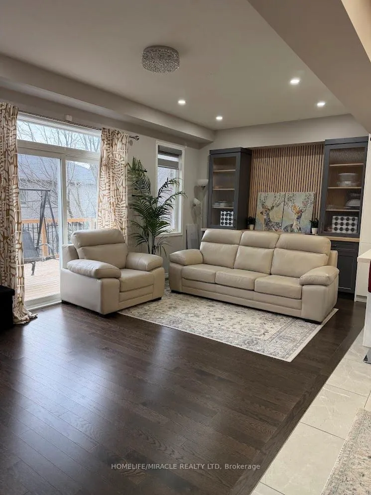 Photo 29 of 67 Saddlebrook Court, Kitchener — HOMEH