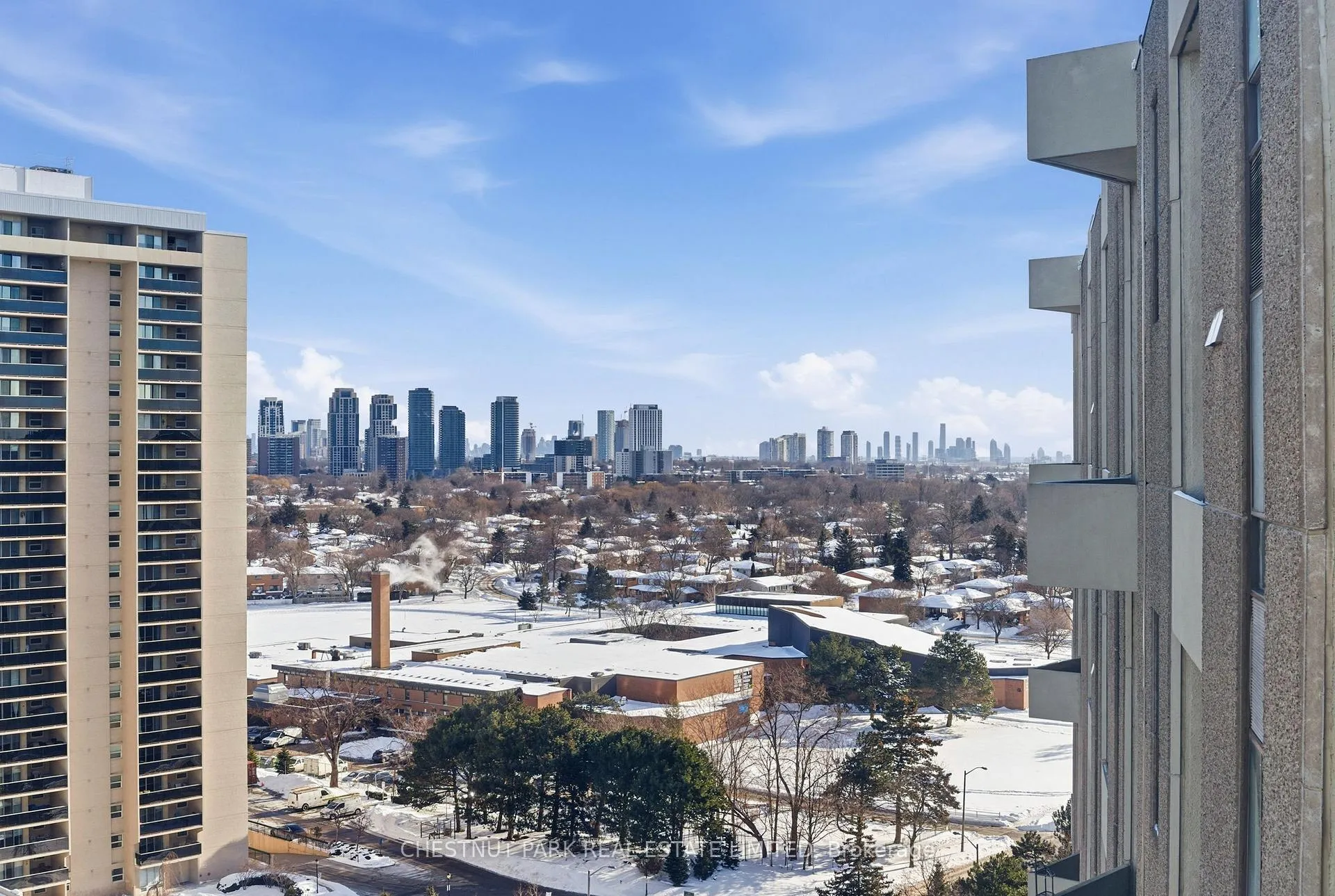 Photo 12 of Unit Ph 21, 296 Mill Road, Etobicoke, Markland Wood — HOMEH