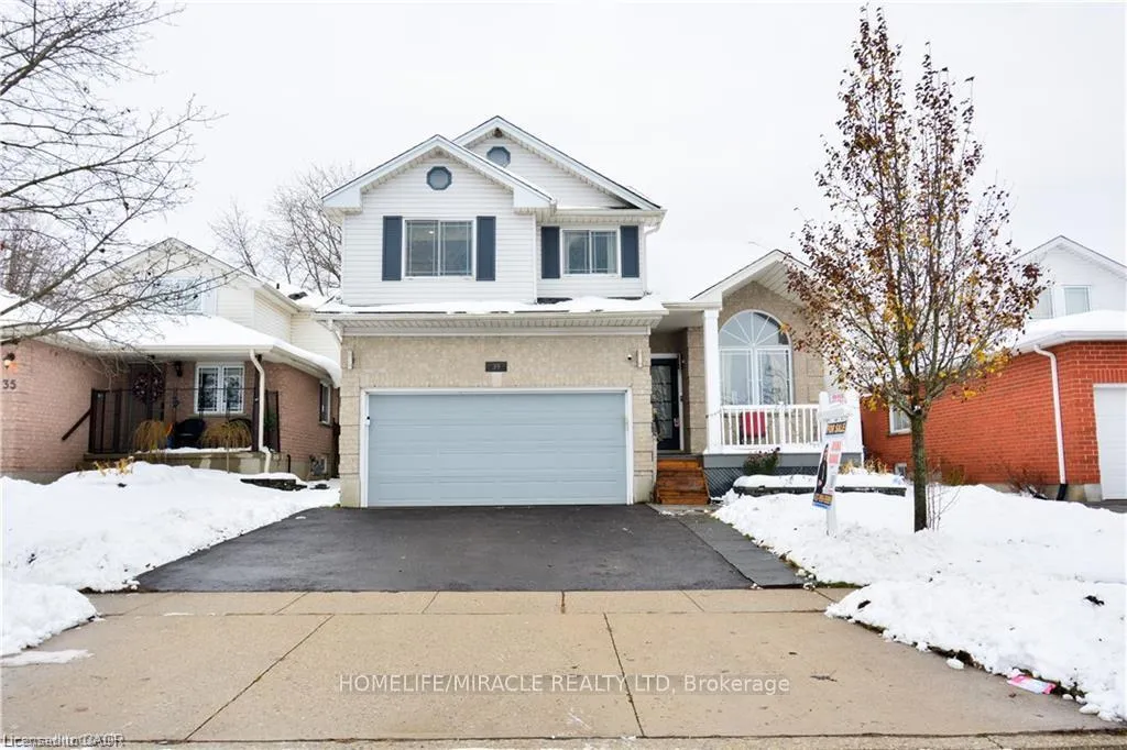 Photo 2 of 39 Endeavour Drive, Cambridge — HOMEH