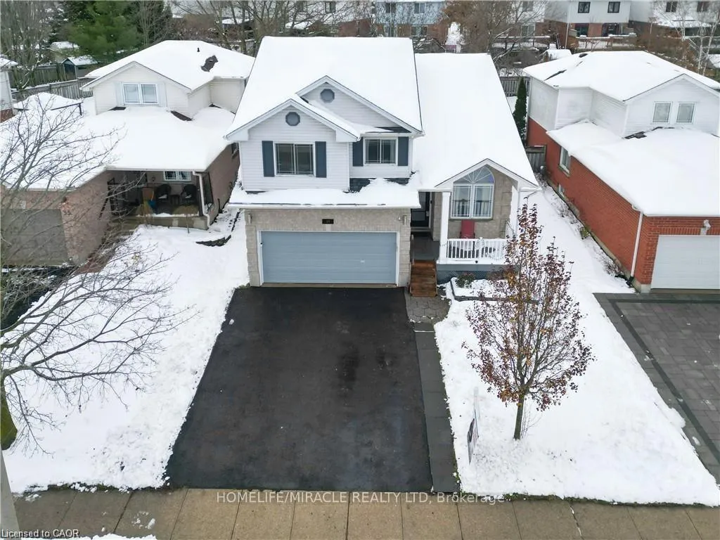 Photo 4 of 39 Endeavour Drive, Cambridge — HOMEH