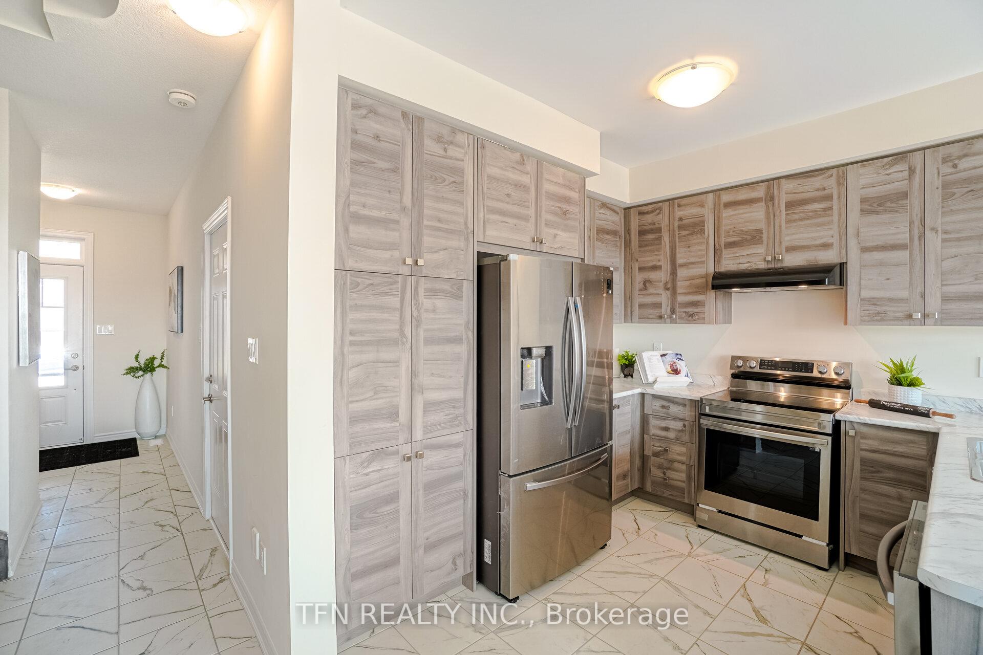 Photo 4 of 266 Explorer Way, Thorold, Rolling Meadows — HOMEH